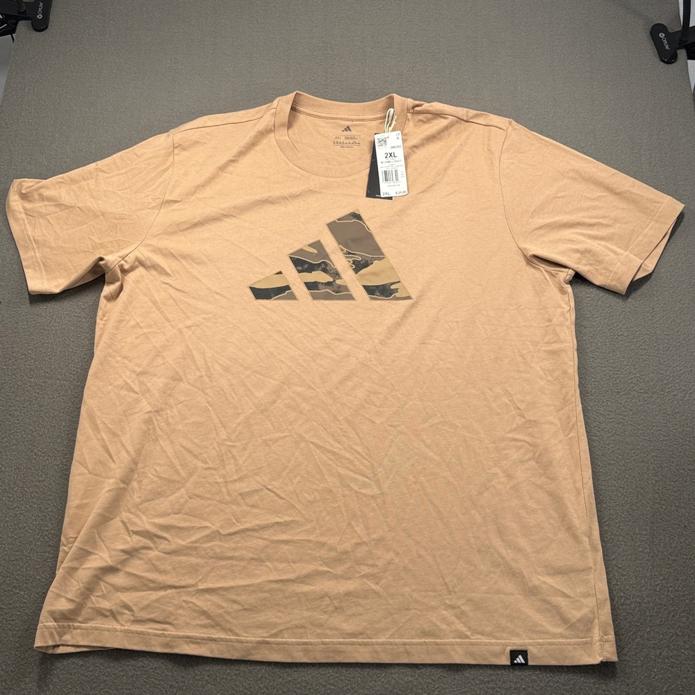 Adidas M Camo Logo T Shirt Mens Size 2XL Warm Sandstone Multi Sport JM6382
